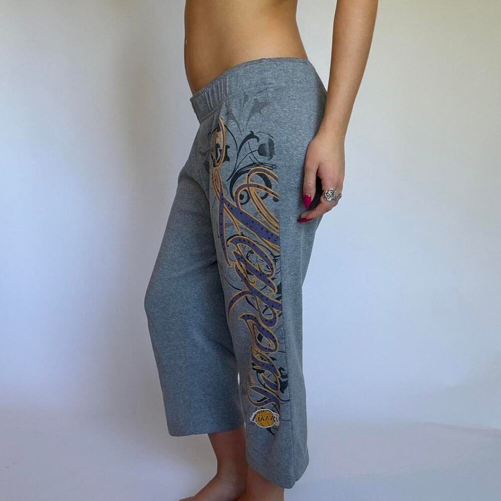 Vintage Lakers Girl Grey Capri Sweatpants